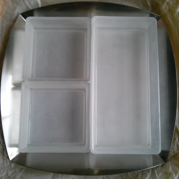 Yamazaki Signature Collection 18/10 Stainless Steel Snack Tray (3 glass inserts) - Picture 2 of 15